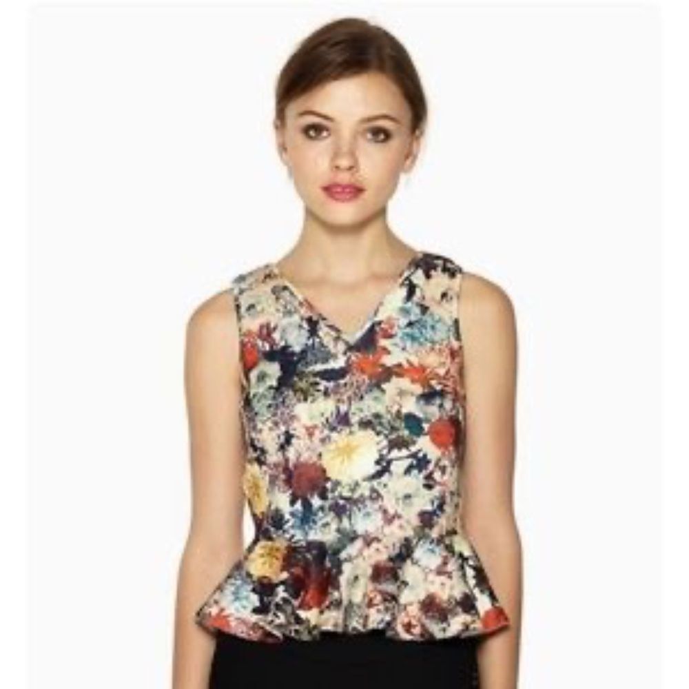 Gracia Floral NWOT Peplum Casual Career Top Sz M‎